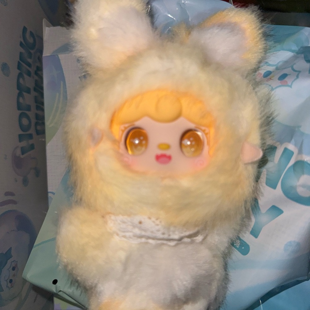 Yooki Hopping Bunny - Moon Shadow Rabbit
